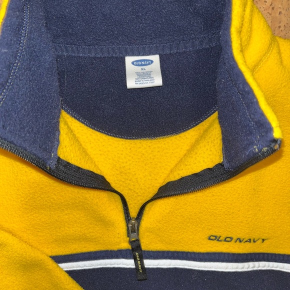Vintage Old Navy zip up sweater. - Picture 4 of 5